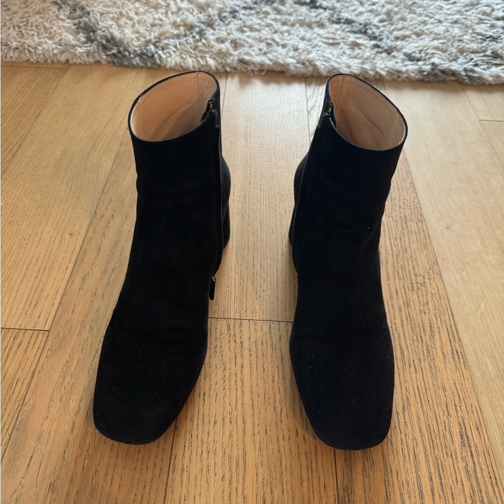 Like new Prada black suede boots